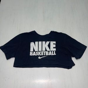 Nike basketball crop top🔥